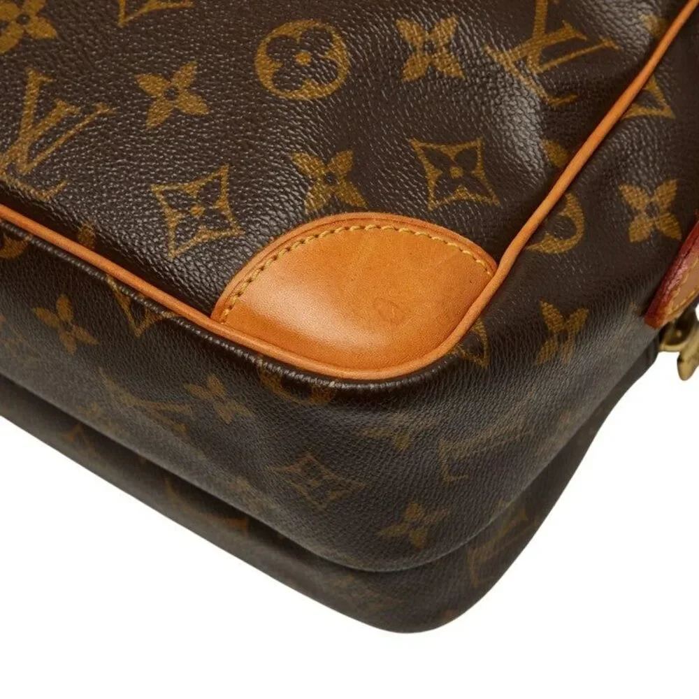 LOUIS VUITTON delivery duty